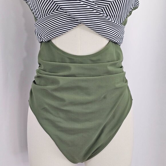 Women's High Waisted Cut Out Green Stripe Contrast One Piece Swimsuit Size L - Picture 4 of 11